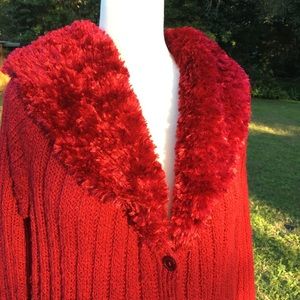 Long Sweater Coat With Furry Collar L